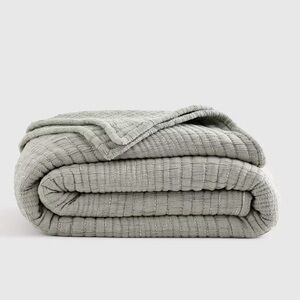 NWOT QUINCE Organic Cotton Channel Stitch Coverlet King/Cal King Green 4309